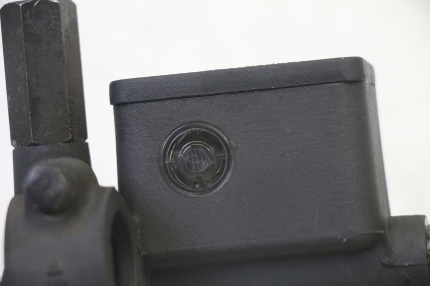 photo de REAR BRAKE MASTER CYLINDER QUADRO 4 4D 350 (2015 - 2018)