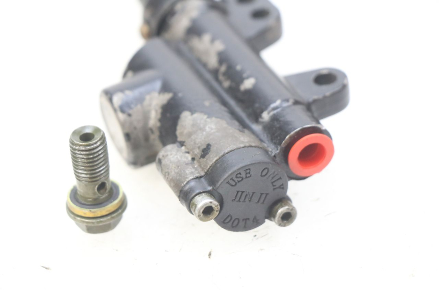 photo de REAR BRAKE MASTER CYLINDER APOLLO RFZ 125