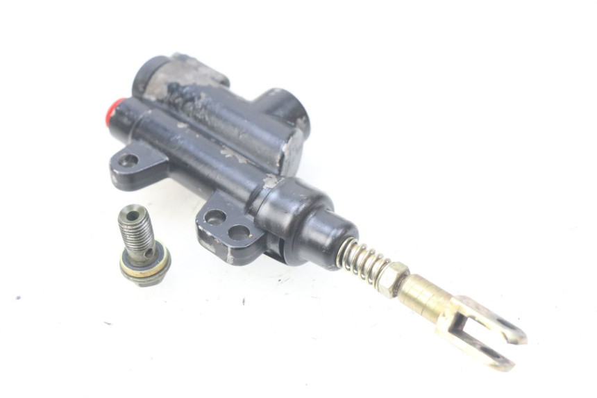 photo de REAR BRAKE MASTER CYLINDER APOLLO RFZ 125