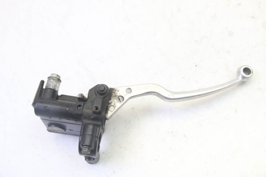 photo de REAR BRAKE MASTER CYLINDER SUZUKI BURGMAN 125 (2007 - 2014)