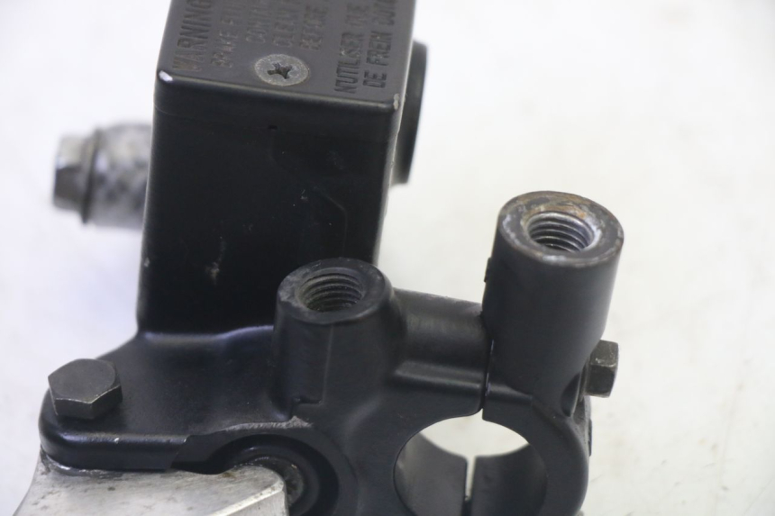 photo de REAR BRAKE MASTER CYLINDER SUZUKI BURGMAN 125 (2007 - 2014)