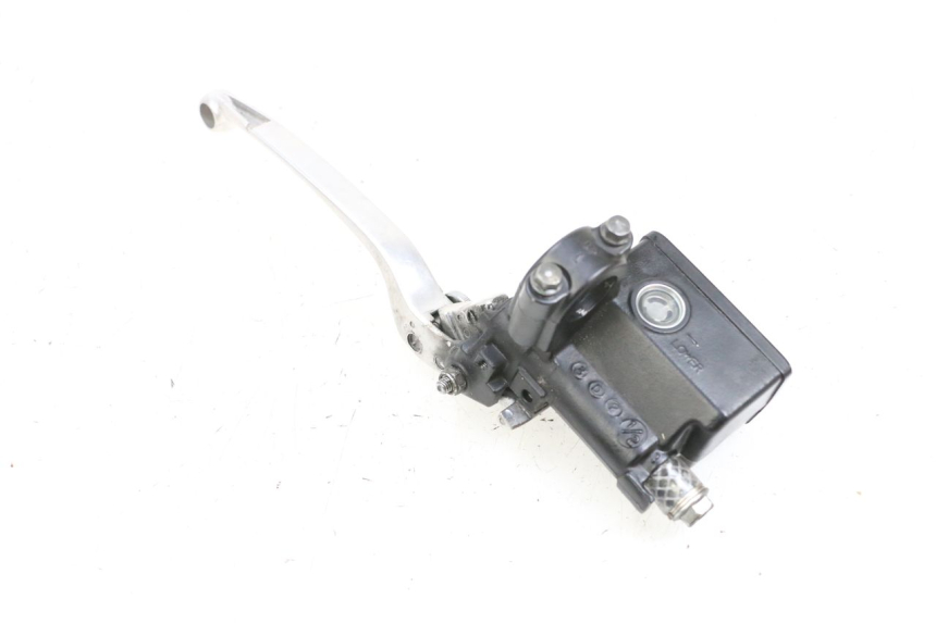 photo de REAR BRAKE MASTER CYLINDER SUZUKI BURGMAN 650 (2013 - 2020)