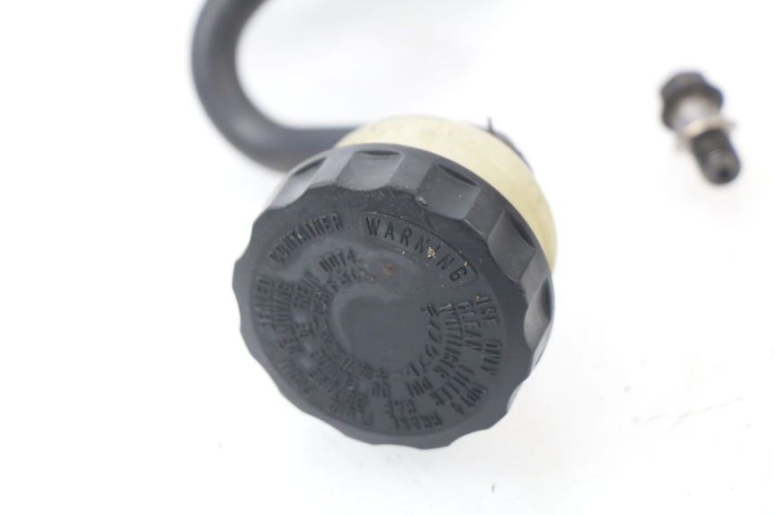 photo de REAR BRAKE MASTER CYLINDER HONDA CBF 500 (2004 - 2007)