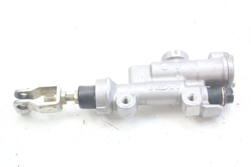 photo de REAR BRAKE MASTER CYLINDER HONDA CRF 250 (2010 - 2013)