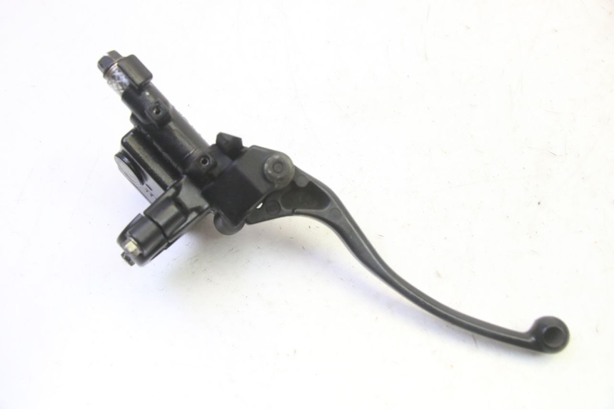 photo de REAR BRAKE MASTER CYLINDER HONDA FES S-WING SWING ABS 125 (2007 - 2015)