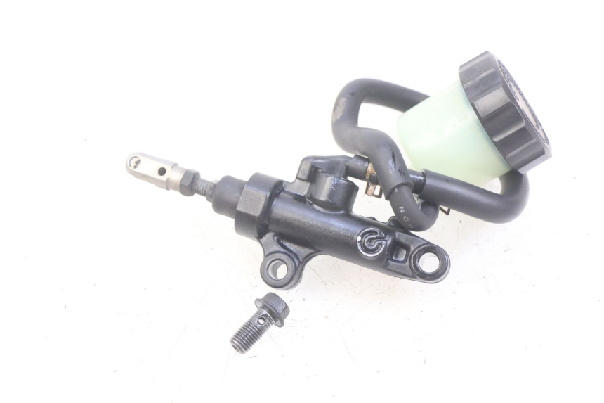 photo de REAR BRAKE MASTER CYLINDER YAMAHA FJR ABS 1300 (2006 - 2012)