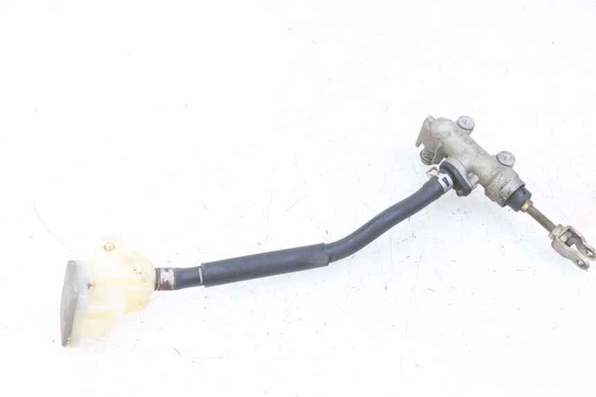 photo de REAR BRAKE MASTER CYLINDER SUZUKI GS GSE 500 (2001 - 2003)