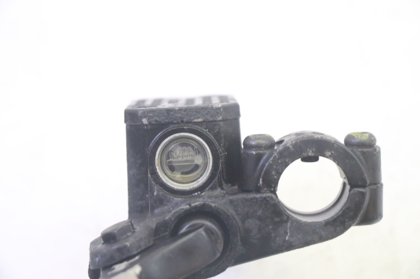 photo de REAR BRAKE MASTER CYLINDER PIAGGIO MP3 RL 250 (2007 - 2010) - Technical close-up