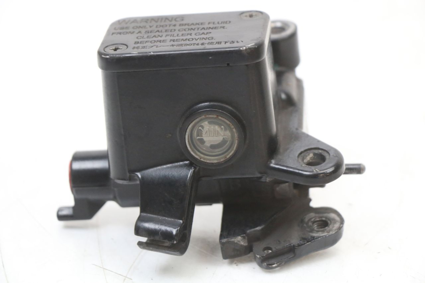 photo de REAR BRAKE MASTER CYLINDER MBK MW TRYPTIK 125 (2014 - 2016)