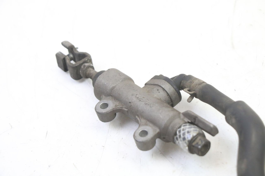 photo de REAR BRAKE MASTER CYLINDER HONDA NTV DEAUVILLE ABS 700 (2007 - 2016)