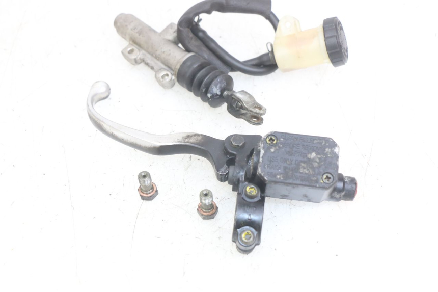 photo de REAR BRAKE MASTER CYLINDER PIAGGIO MP3 LT 400 (2007 - 2012)