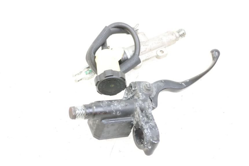 photo de REAR BRAKE MASTER CYLINDER PIAGGIO MP3 LT 400 (2007 - 2012)