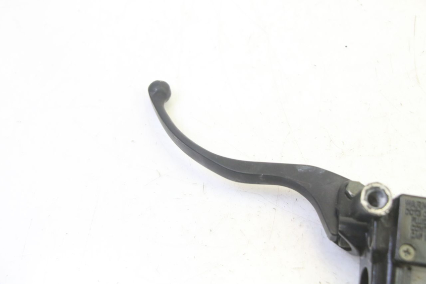 photo de REAR BRAKE MASTER CYLINDER EFUN PUSA 1 - Component detail