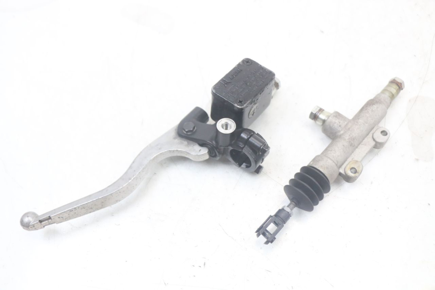 photo de REAR BRAKE MASTER CYLINDER QUADRO 3D S 350 (2013 - 2018)