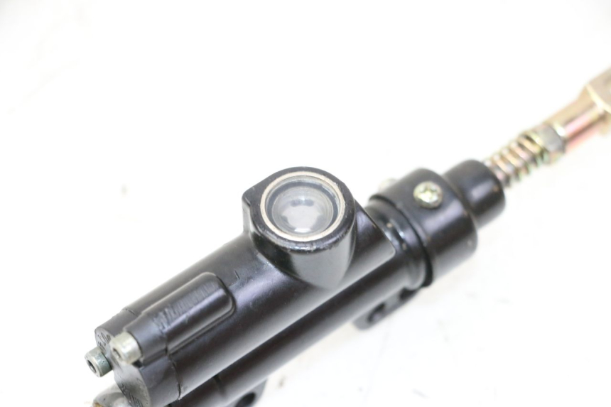 photo de REAR BRAKE MASTER CYLINDER APOLLO RFZ 150