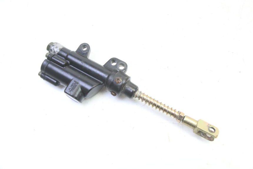 photo de REAR BRAKE MASTER CYLINDER APOLLO RFZ 125