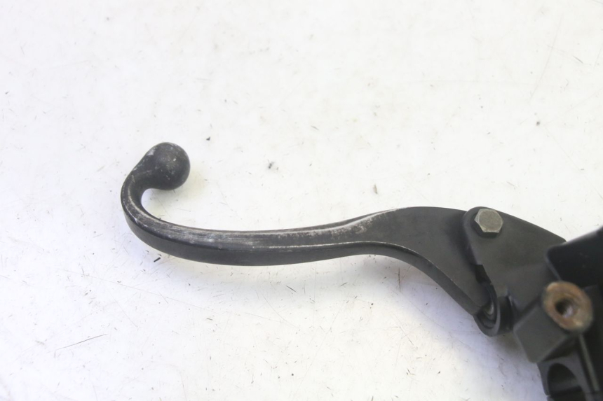 photo de REAR BRAKE MASTER CYLINDER DAELIM S1 125 (2007 - 2016) - Component detail