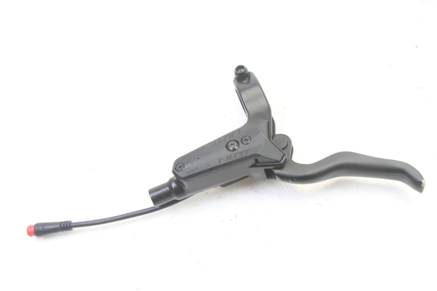 photo de REAR BRAKE MASTER CYLINDER HERO S10 1