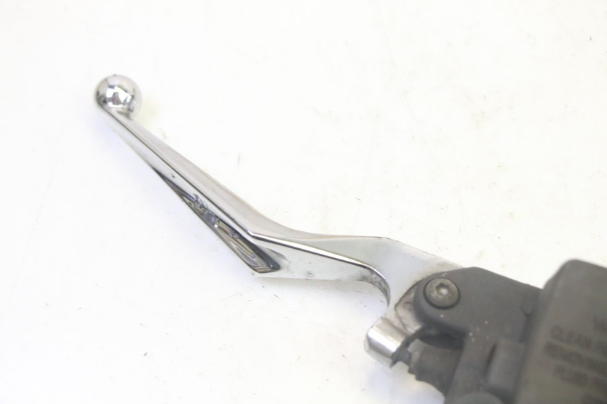 photo de REAR BRAKE MASTER CYLINDER PEUGEOT SATELIS 125 (2006 - 2009)