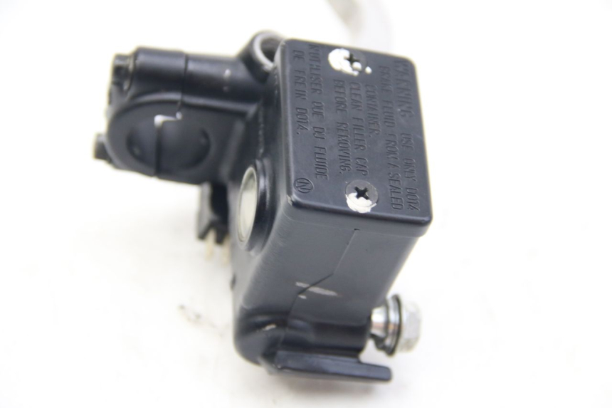 photo de REAR BRAKE MASTER CYLINDER SUZUKI SIXTEEN 125 (2008 - 2010)