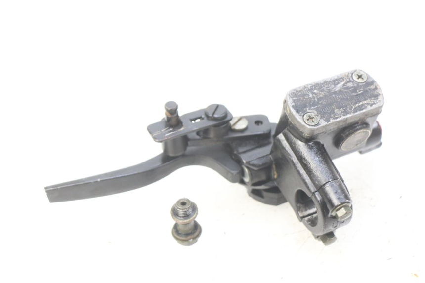 photo de REAR BRAKE MASTER CYLINDER CHINESE QUAD SPEEDY DELUXE 125