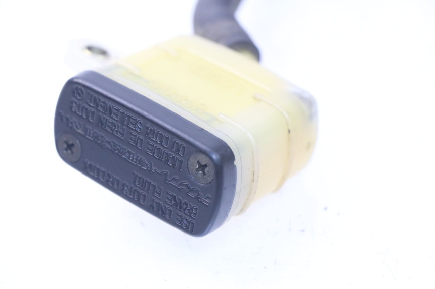 photo de REAR BRAKE MASTER CYLINDER TRIUMPH SPRINT ST ABS 1050 (2005 - 2007)