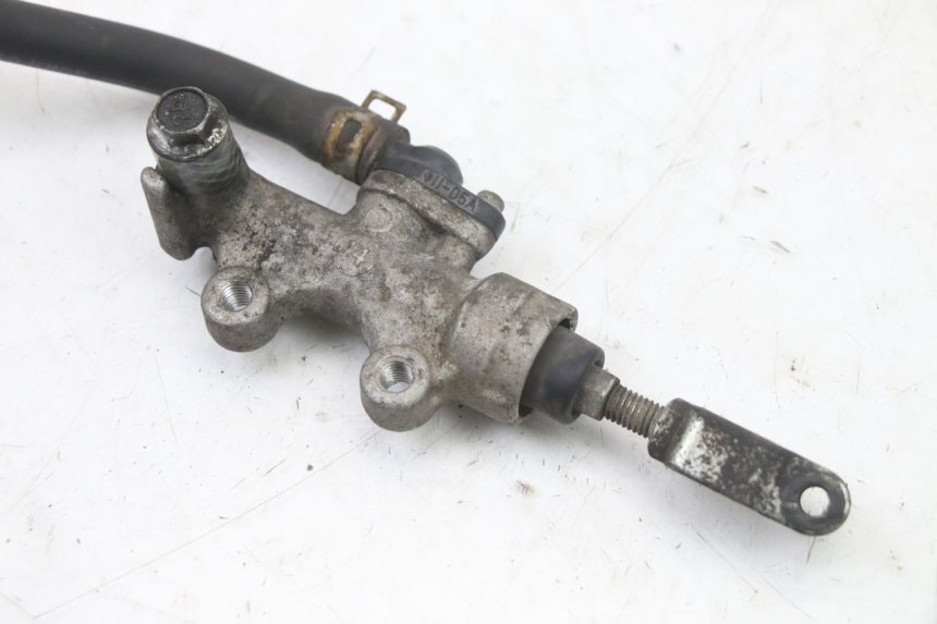 photo de REAR BRAKE MASTER CYLINDER SUZUKI GSX F GSXF 650 (2007 - 2015)