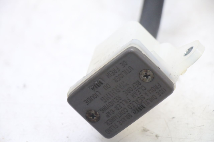 photo de REAR BRAKE MASTER CYLINDER SUZUKI GSX F GSXF 650 (2007 - 2015)