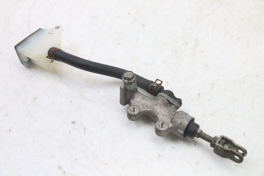 photo de REAR BRAKE MASTER CYLINDER SUZUKI GSX F GSXF 650 (2007 - 2015)