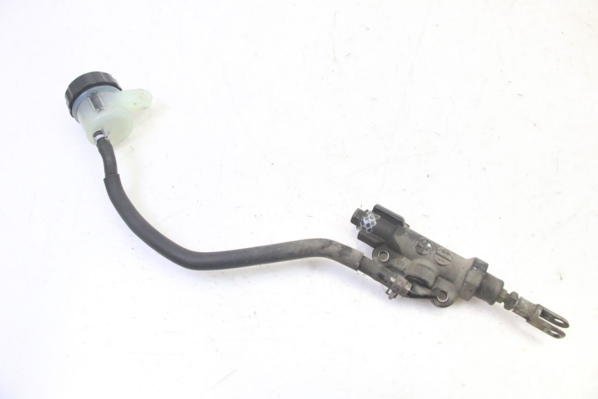 photo de REAR BRAKE MASTER CYLINDER YAMAHA TDM ABS 900 (2002 - 2014)