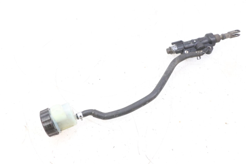 photo de REAR BRAKE MASTER CYLINDER YAMAHA TDM ABS 900 (2002 - 2014) - Component detail