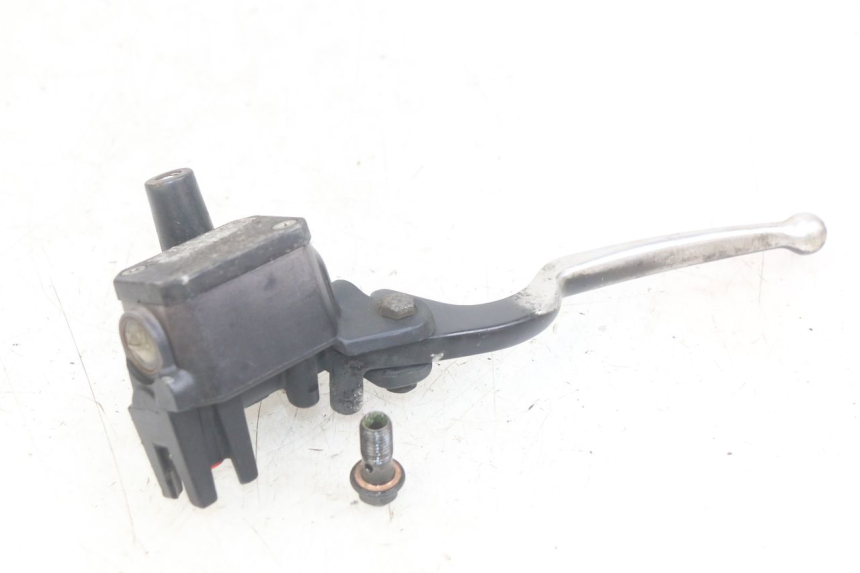 photo de REAR BRAKE MASTER CYLINDER YAMAHA XMAX X-MAX 125 (2006 - 2009) - Main view