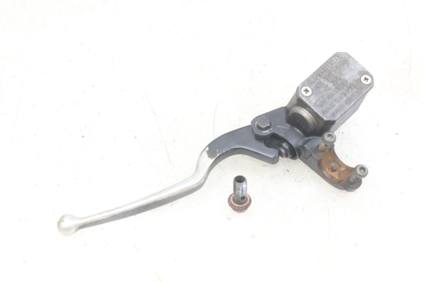 photo de REAR BRAKE MASTER CYLINDER YAMAHA X-MAX XMAX 250 (2006 - 2009)