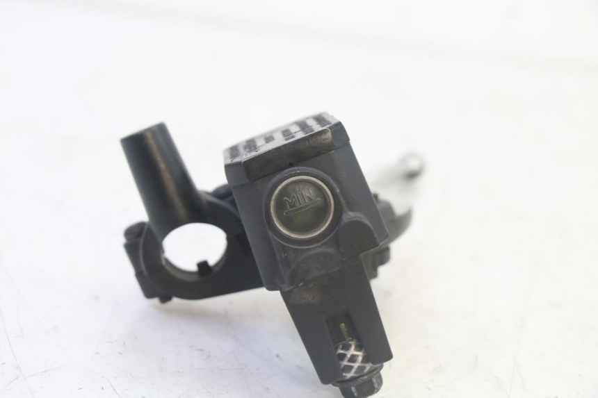 photo de REAR BRAKE MASTER CYLINDER YAMAHA X-MAX XMAX 125 (2010 - 2014)