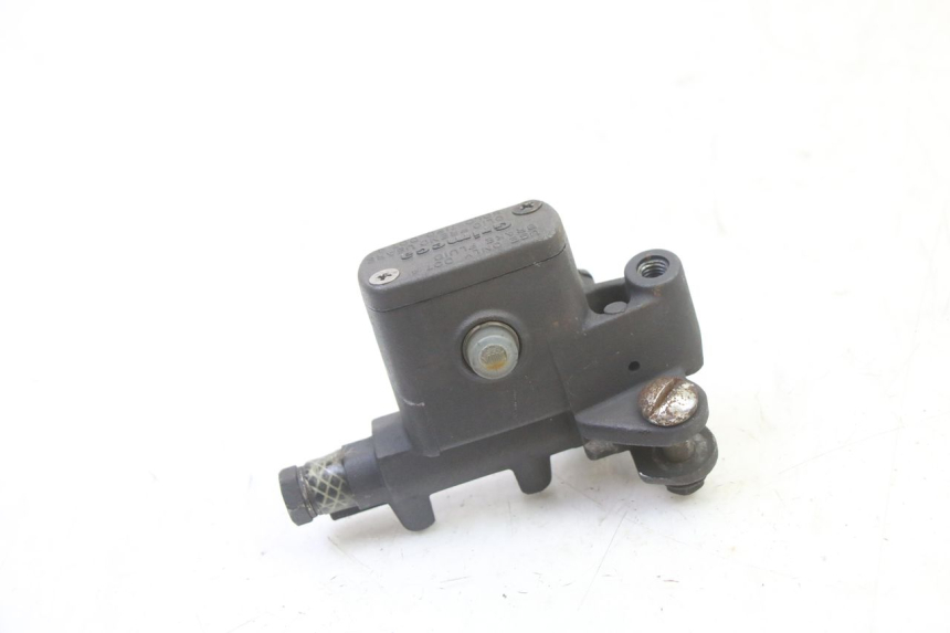 photo de REAR BRAKE MASTER CYLINDER HONDA X8R 50 (1998 - 2003)