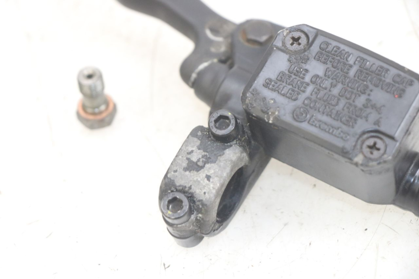 photo de REAR BRAKE MASTER CYLINDER PIAGGIO X9 125 (2000 - 2003)