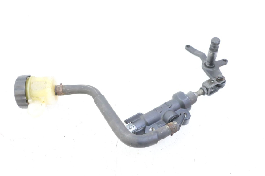 photo de REAR BRAKE MASTER CYLINDER YAMAHA FZ6 FAZER S2 600 (2007 - 2011)