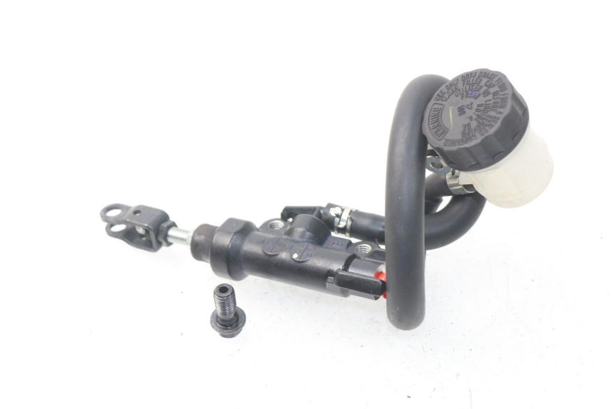 photo de REAR BRAKE MASTER CYLINDER YAMAHA FZ8 800 (2010 - 2016)