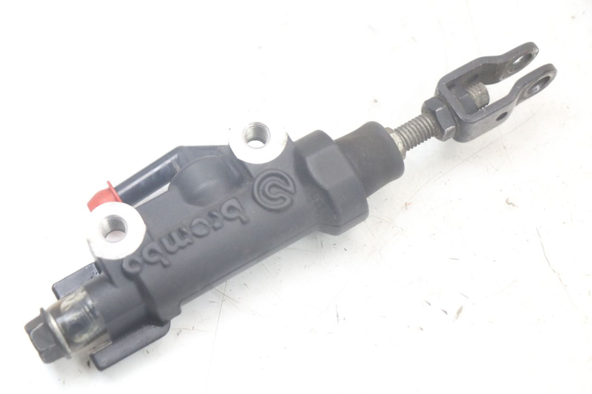 photo de REAR BRAKE MASTER CYLINDER YAMAHA MT-07 MT07 ABS 700 (2014 - 2017)