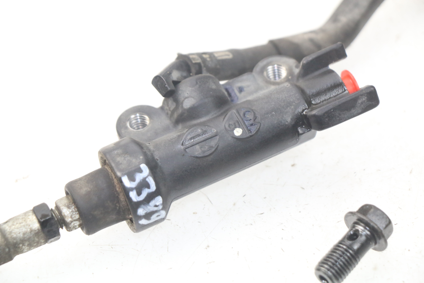 photo de REAR BRAKE MASTER CYLINDER YAMAHA TDM ABS 900 (2002 - 2014)