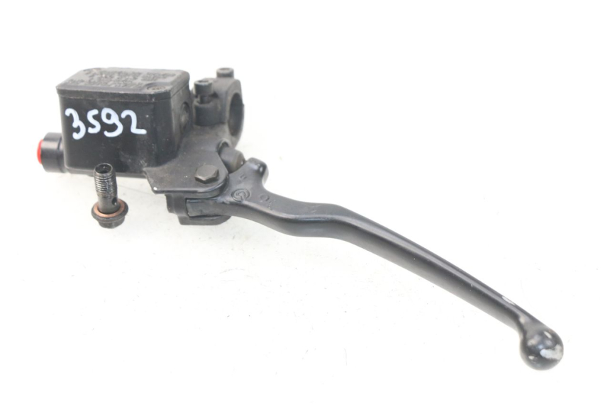 photo de REAR BRAKE MASTER CYLINDER YAMAHA YP MAJESTY 125 (2007 - 2010)