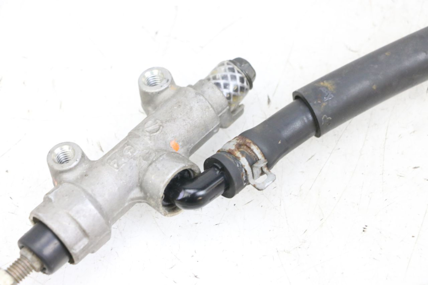 photo de REAR BRAKE MASTER CYLINDER KAWASAKI ZR 7 750 (1999 - 2001) - Surface and material condition