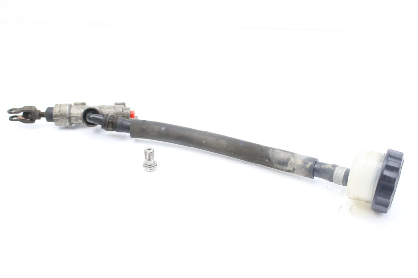 photo de REAR BRAKE MASTER CYLINDER KAWASAKI ZR7 ZR-7 S 750 (1999 - 2004)