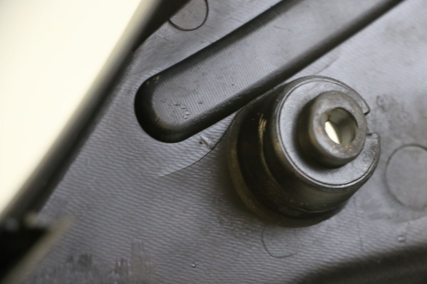 photo de FOOTREST KYMCO AGILITY 4T 50 (2005 - 2018)