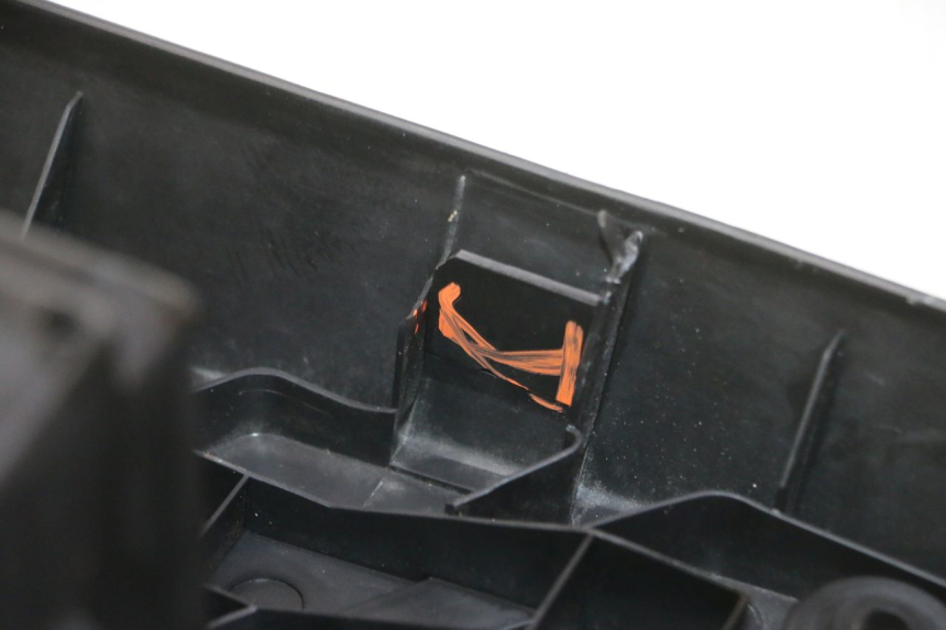 photo de FLOOR PANEL KYMCO AGILITY NAKED RENOUVO 2T 50 (2011 - 2018)