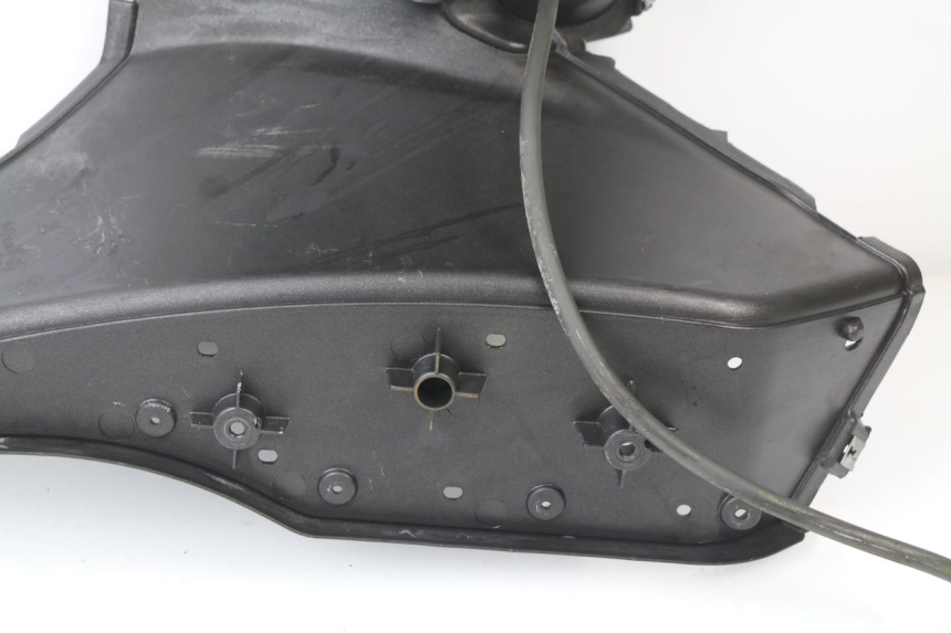 photo de FLOOR PANEL APRILIA ATLANTIC 125 (2003 - 2009)