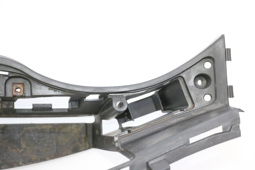 photo de FOOTREST SUZUKI BURGMAN 125 (2007 - 2014)