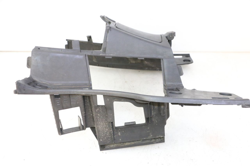 photo de FOOTREST SUZUKI BURGMAN 125 (2007 - 2014)