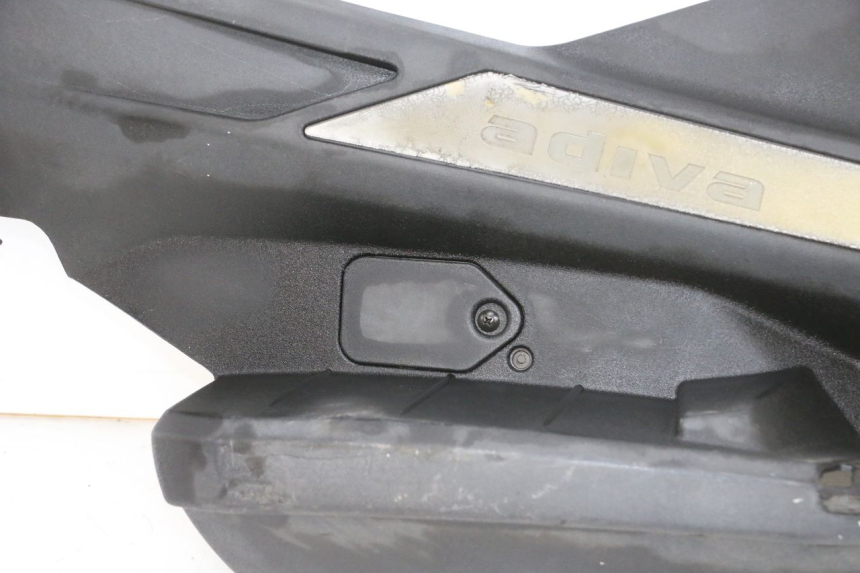 photo de RIGHT FLOOR PANEL ADIVA AD3 300 (2014 - 2020)