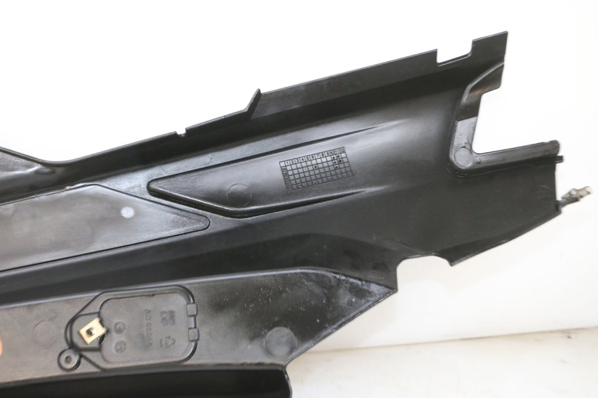 photo de RIGHT FLOOR PANEL ADIVA AD3 300 (2014 - 2020)